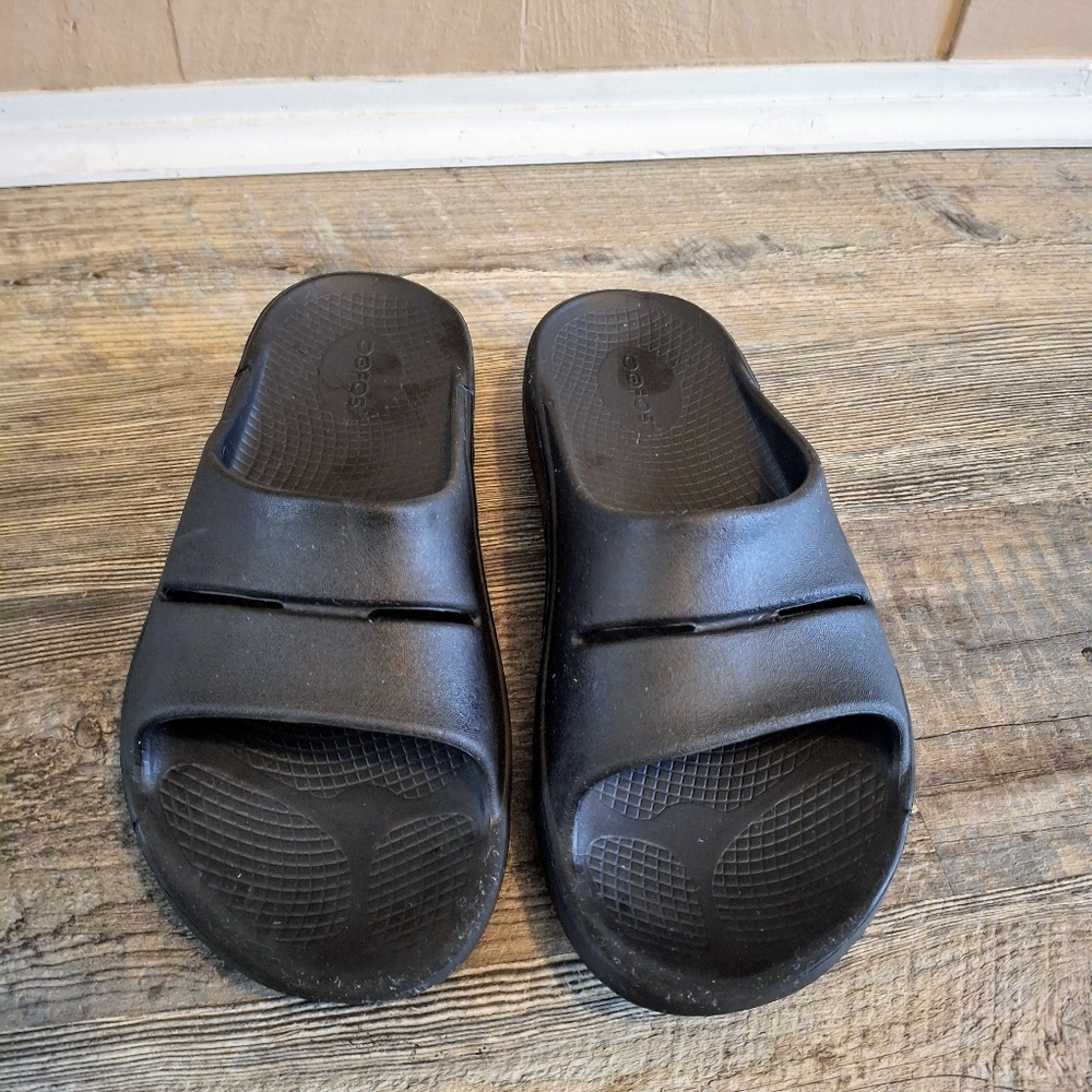 OOfos OOhah Black Slide Sandals SZ M 7 - W 9 OOfos Unisex Black